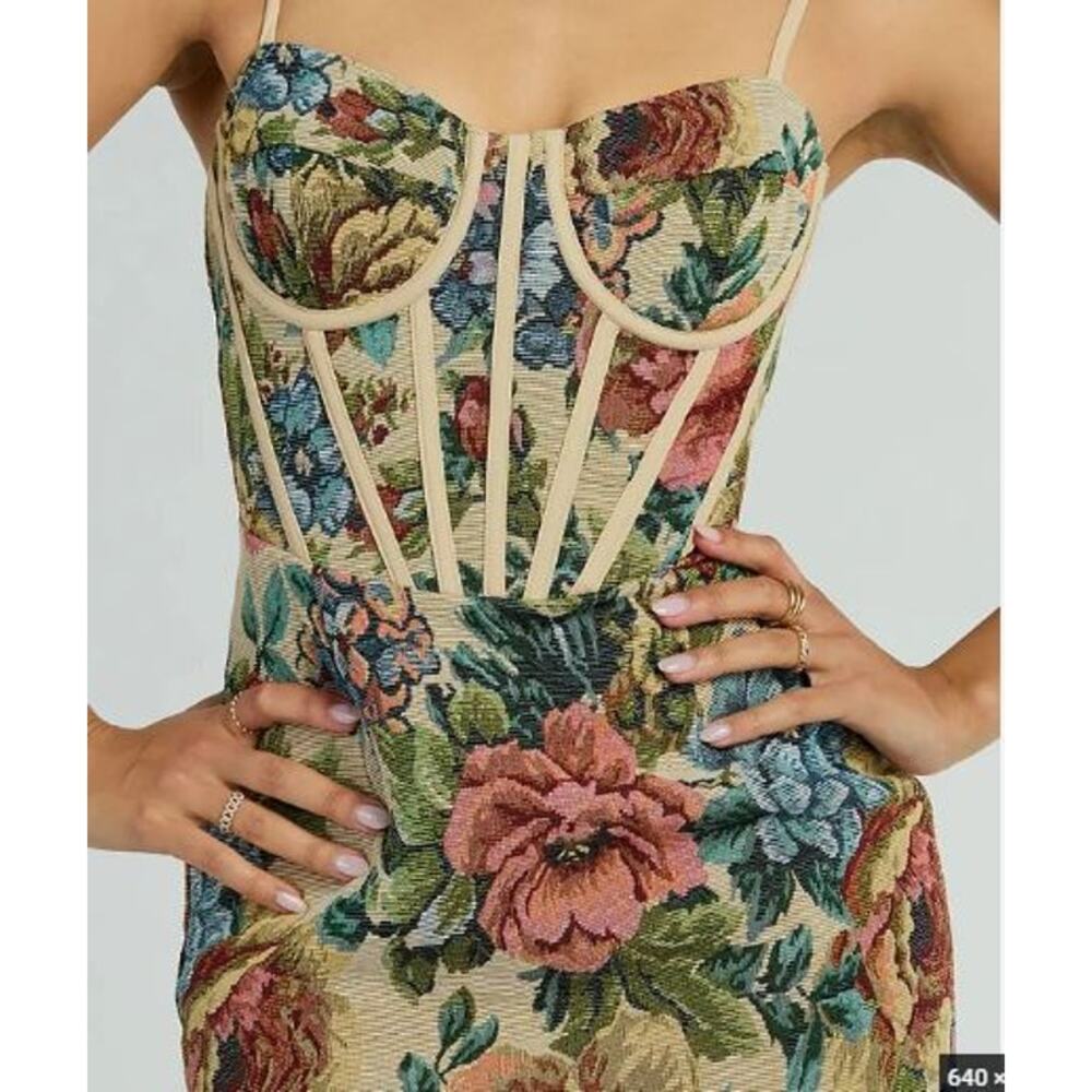NWT Fashion Nova Floral Tapestry Corset Mini Dress Ren Faire Cottage Bodycon - Picture 11 of 11
